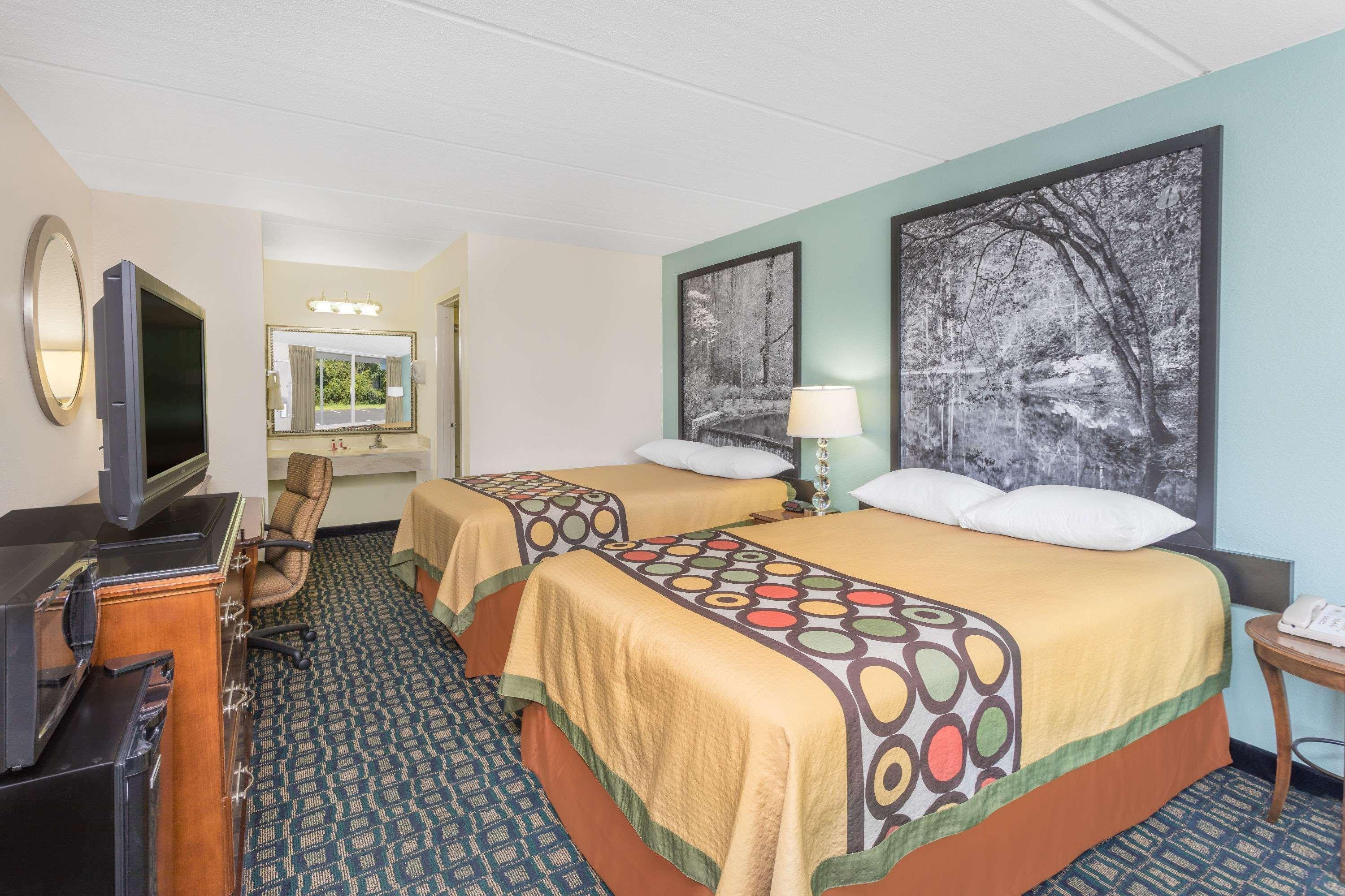 Super 8 By Wyndham Kingsland I-95 Naval Base Area Hotel Buitenkant foto